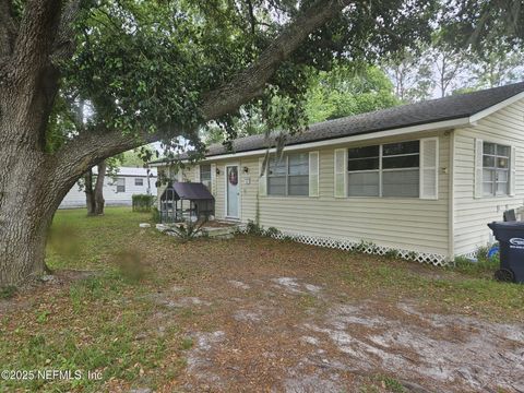 Single Family Residence in Macclenny FL 105 OWENS ACRES Drive.jpg