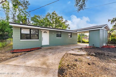 Single Family Residence in Jacksonville FL 9055 3RD Avenue.jpg