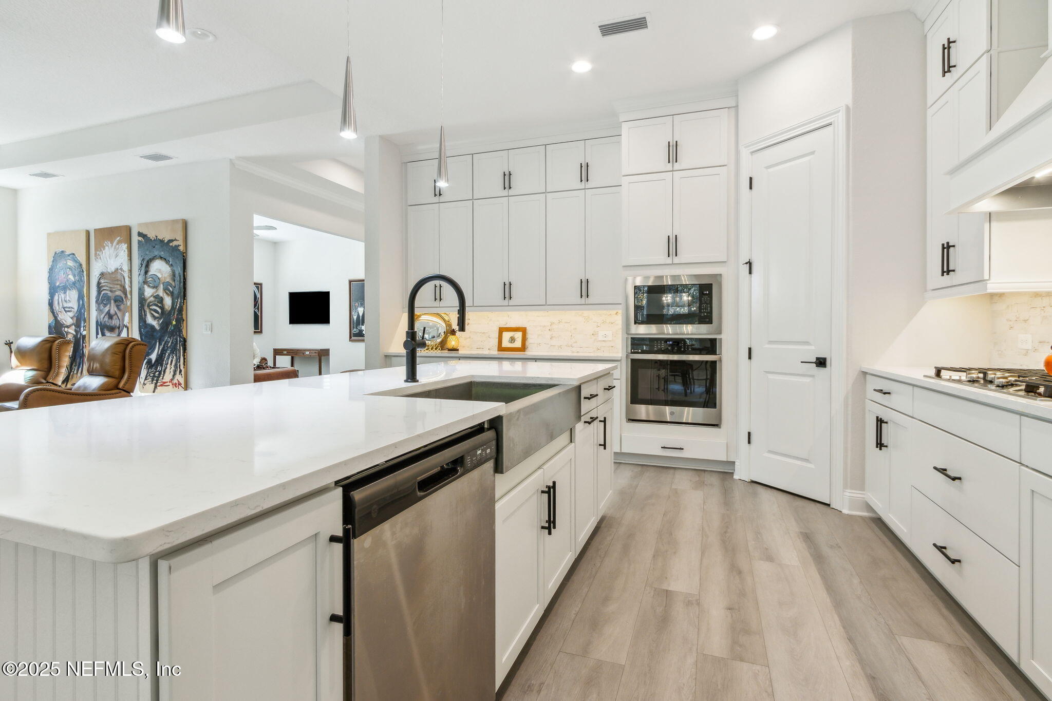 Single Family Residence in Fernandina Beach FL 95062 GOLDEN GLOW Drive 14.jpg