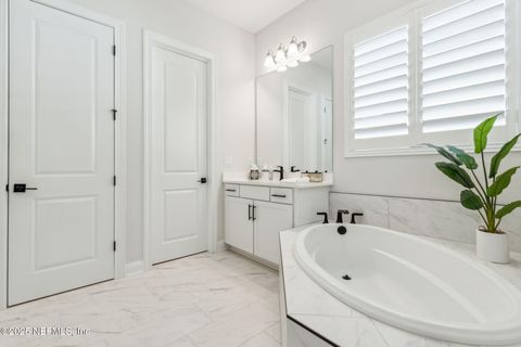 Single Family Residence in Fernandina Beach FL 95062 GOLDEN GLOW Drive 23.jpg