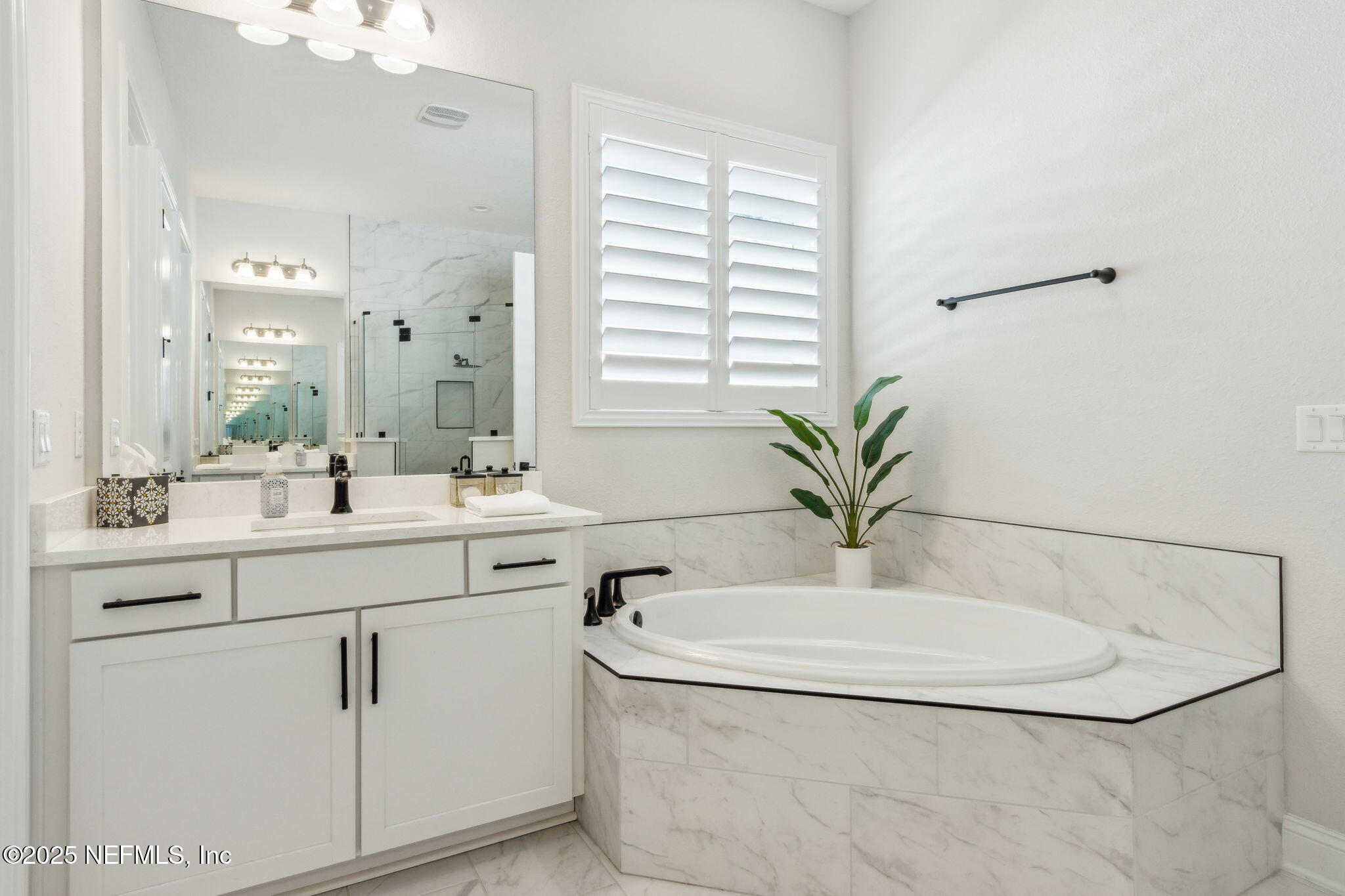 Single Family Residence in Fernandina Beach FL 95062 GOLDEN GLOW Drive 25.jpg