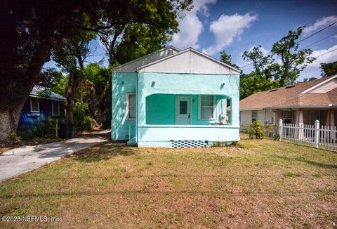 Single Family Residence in Jacksonville FL 831 ASHFORD Street.jpg