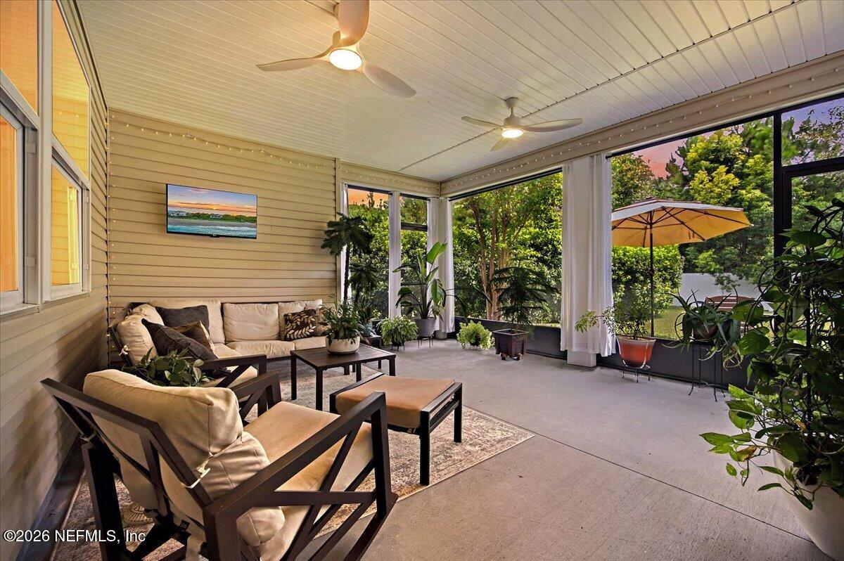 2977 Mccrone Way, Jacksonville, FL 32216
