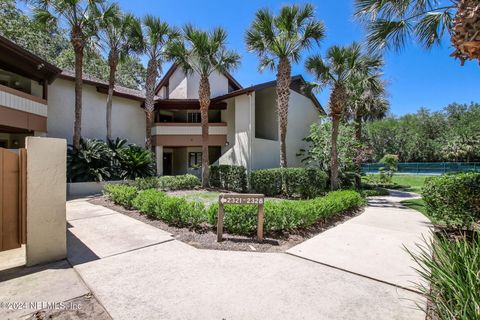 Condominium in Fernandina Beach FL 2322 BOXWOOD Lane.jpg