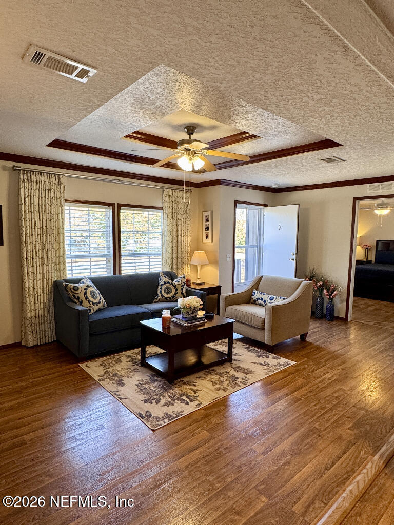 261 Hinson Ave, Jacksonville, FL 32220 photo