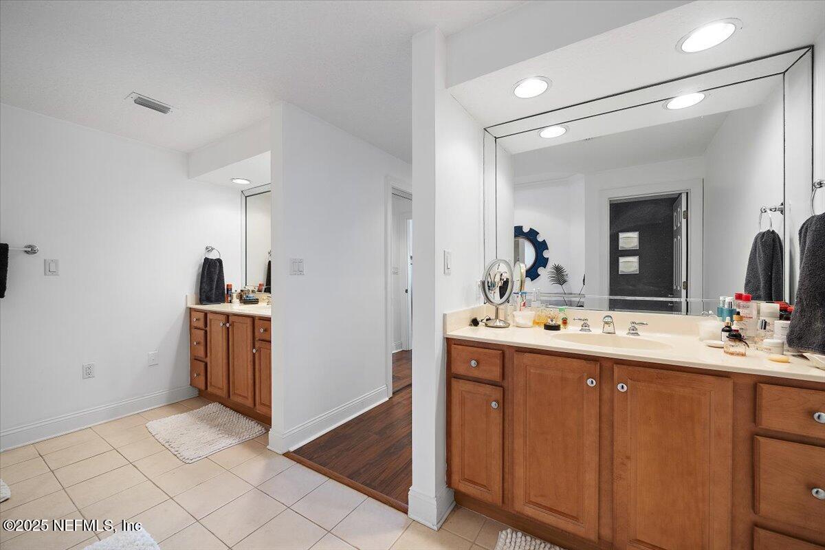 Condominium in Ponte Vedra Beach FL 230 N SERENATA Drive #711 16.jpg