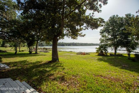 Single Family Residence in Melrose FL 112 SERENITY Drive 37.jpg