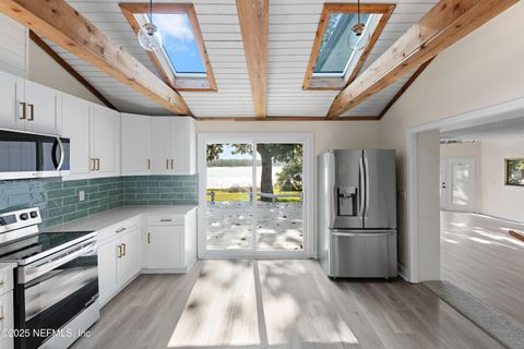 Single Family Residence in Melrose FL 112 SERENITY Drive 6.jpg