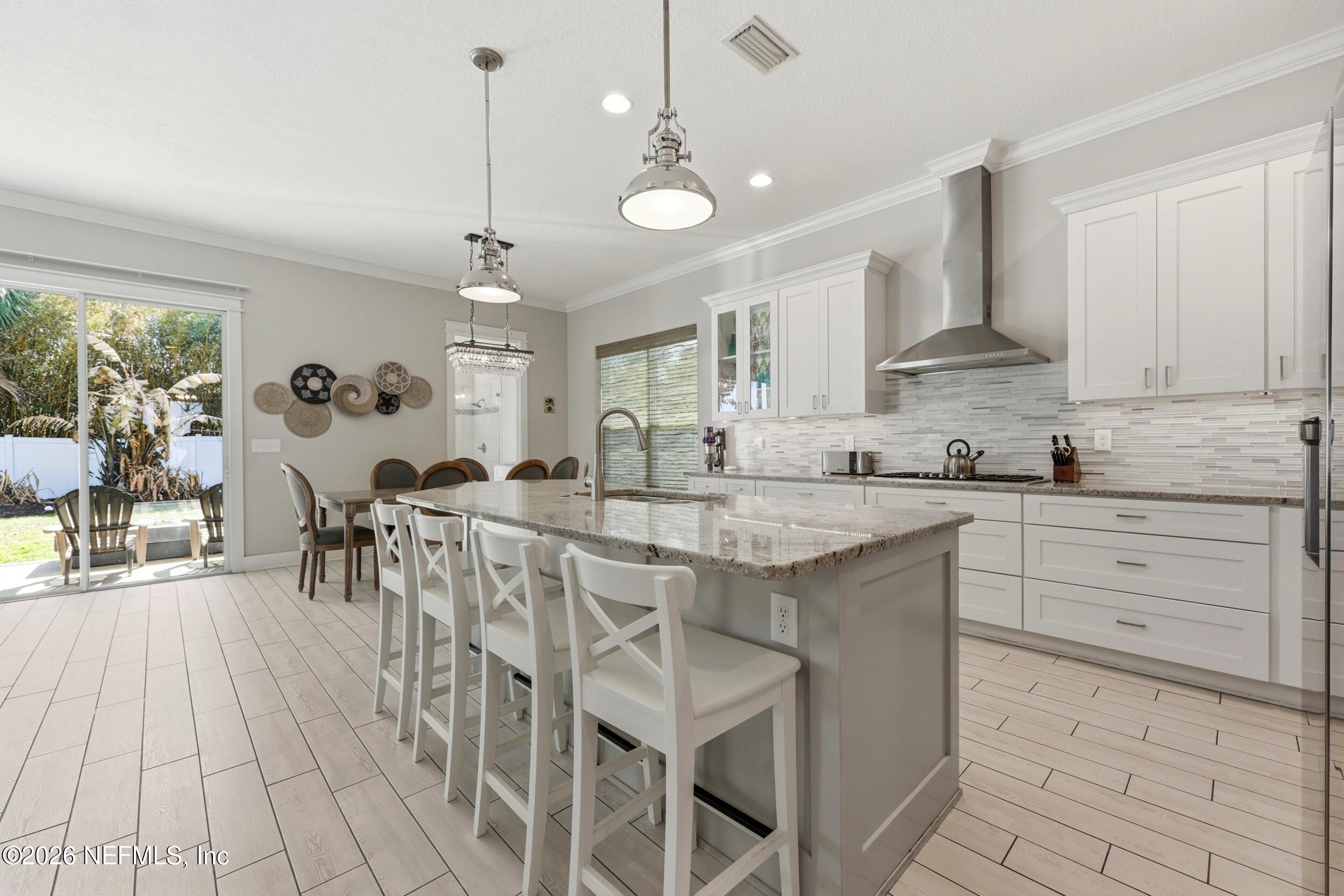 562 14th Ave, Jacksonville Beach, FL 32250