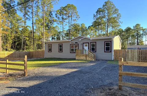 Manufactured Home in Satsuma FL 127 DOMINGO Road.jpg