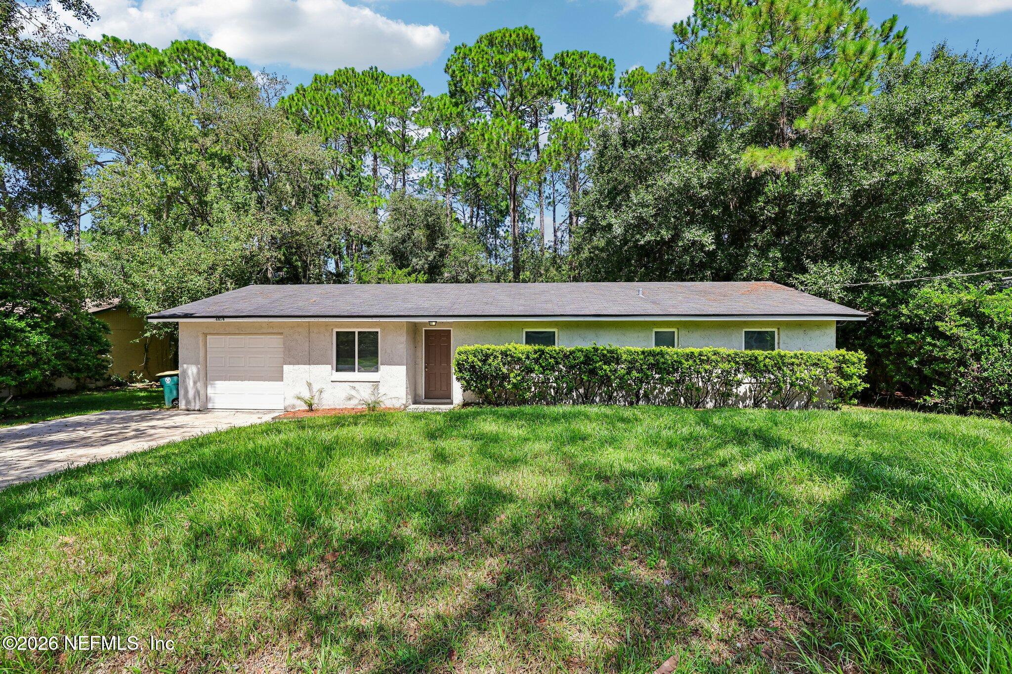 4979 Tan St, Jacksonville, FL 32258
