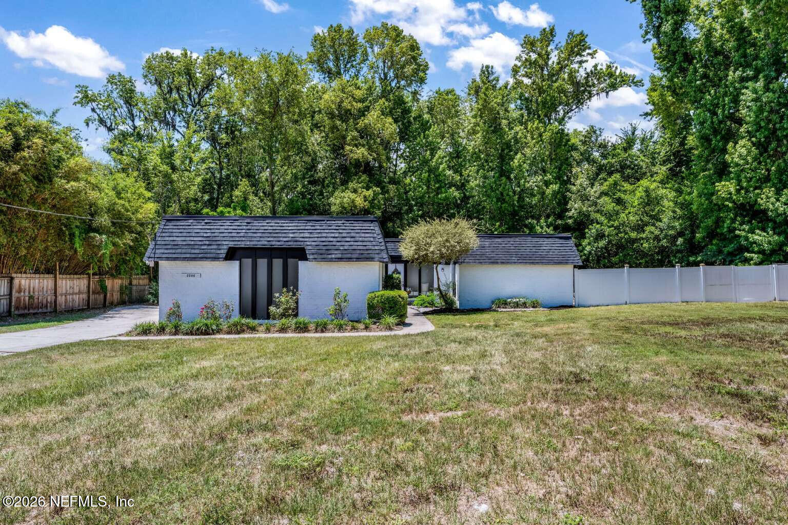 2286 Laurel Grove Ln, Orange Park, FL 32073 photo