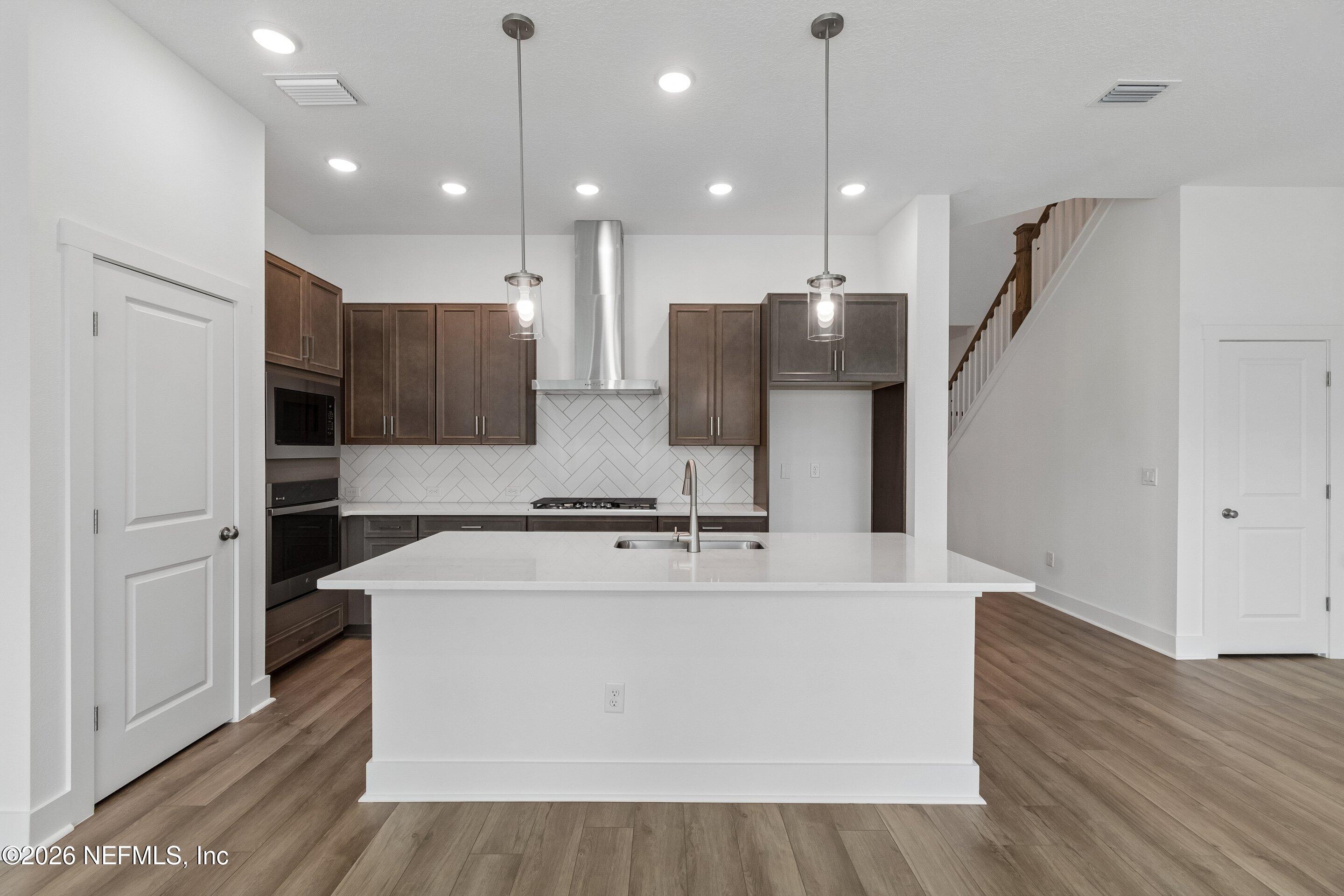 9945 Element Rd, Jacksonville, FL 32256 photo