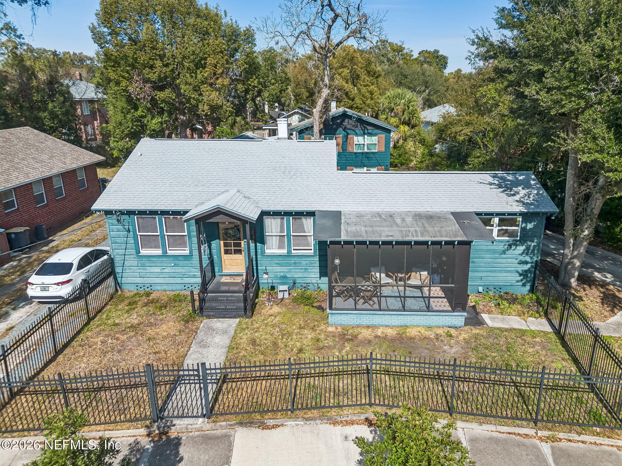 2545 Myra St, Jacksonville, FL 32204