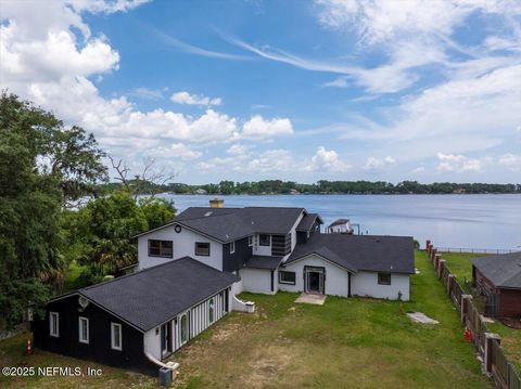 Single Family Residence in Jacksonville FL 8063 APPIAN Way.jpg