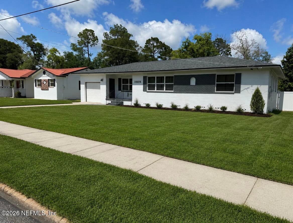 3915 Anvers Blvd, Jacksonville, FL 32210 photo