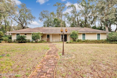 Single Family Residence in Orange Park FL 2243 FURMA Street.jpg