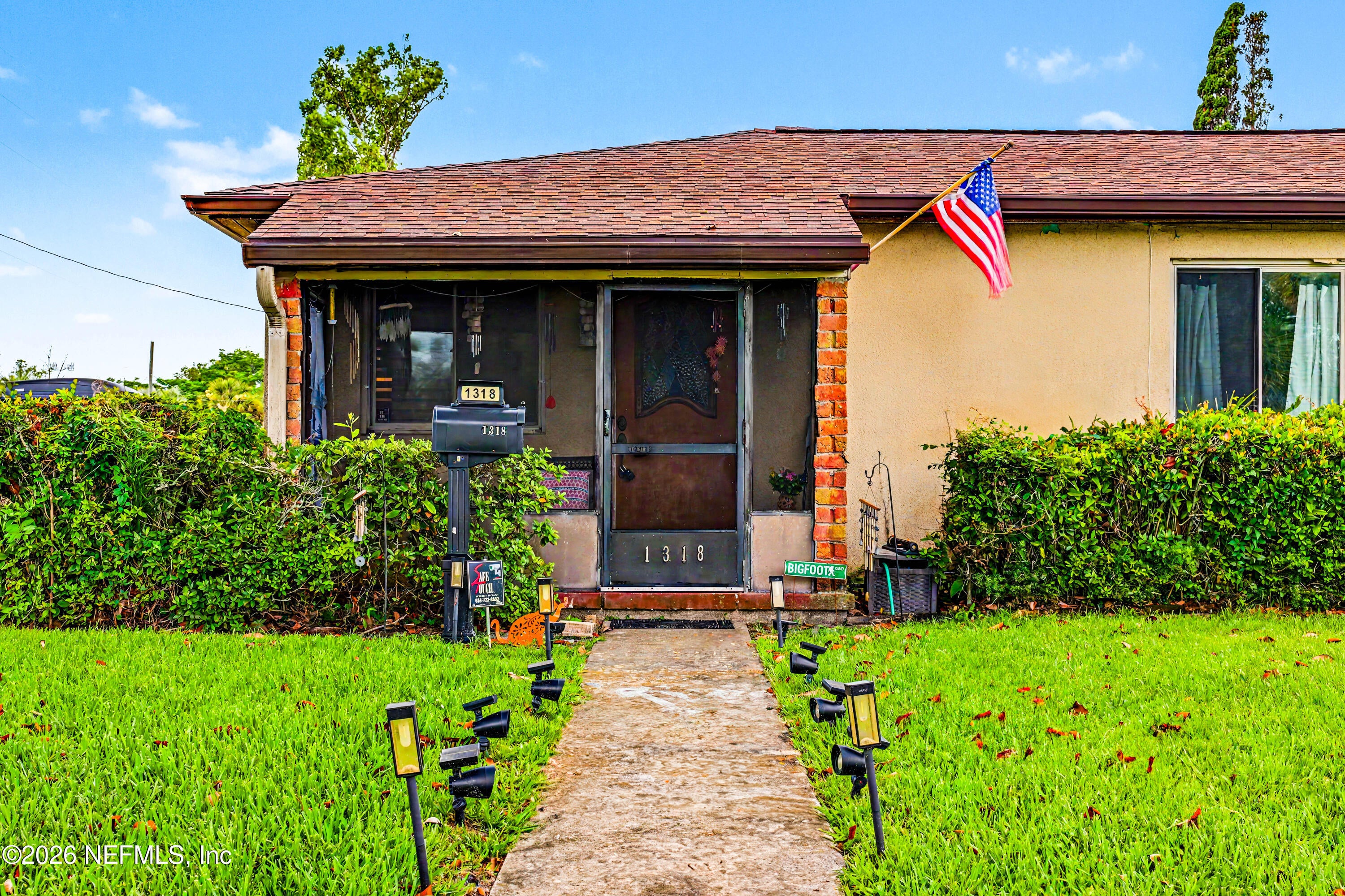 1318 8 St, Jacksonville Beach, FL 32250 photo
