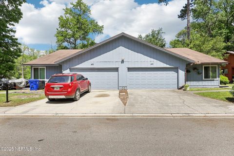 Duplex in Orange Park FL 491/493 NEWPORT Drive.jpg