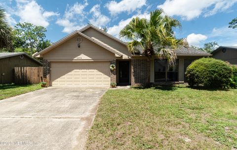 Single Family Residence in Jacksonville FL 6254 ALFREDO Drive.jpg
