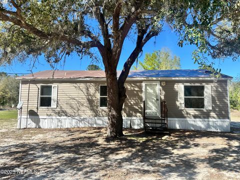 Mobile Home in Interlachen FL 316 SHEILA Avenue.jpg