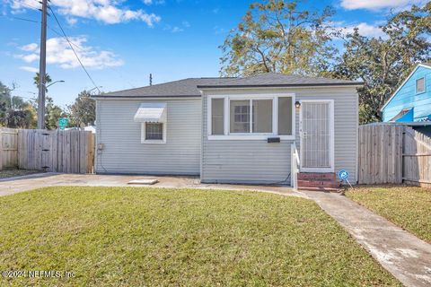 Single Family Residence in Jacksonville FL 1804 CLEVELAND Street.jpg