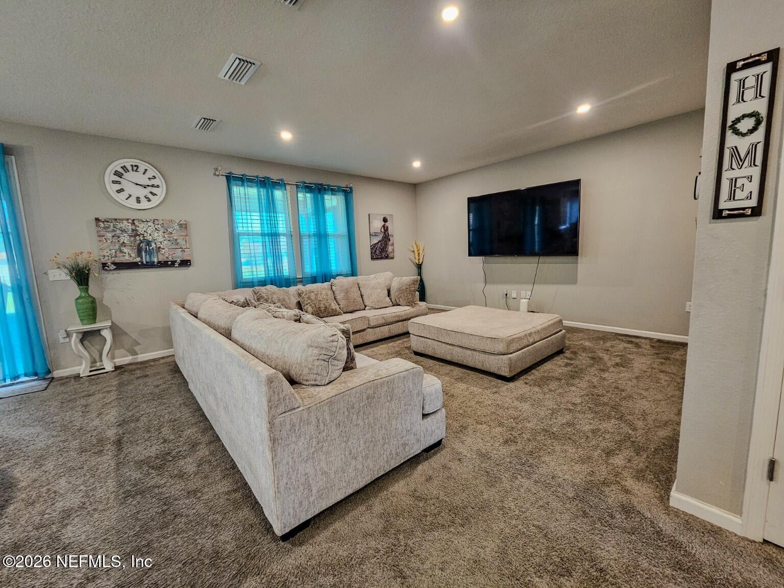 12573 Lake Taylor Ln, Jacksonville, FL 32218 photo