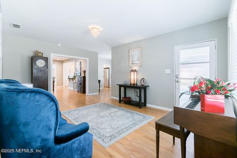 Single Family Residence in Jacksonville FL 1348 EDGEWOOD Avenue 5.jpg