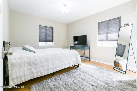 Single Family Residence in Jacksonville FL 1348 EDGEWOOD Avenue 15.jpg