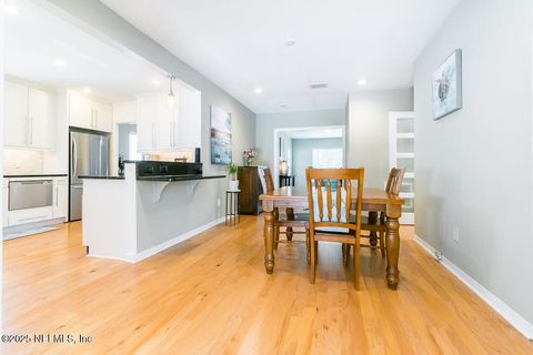 Single Family Residence in Jacksonville FL 1348 EDGEWOOD Avenue 8.jpg