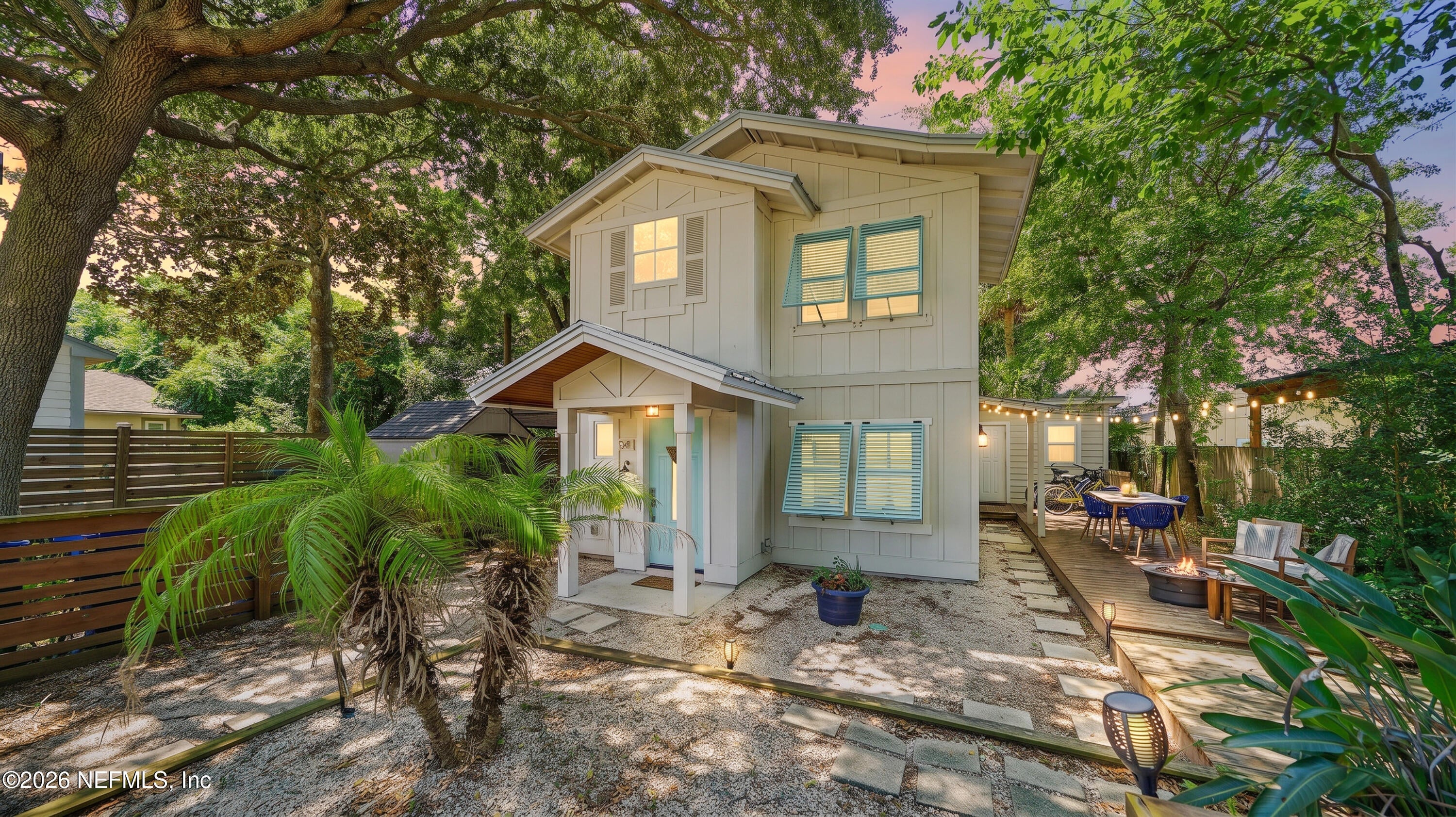 541 Myra St, Neptune Beach, FL 32266 photo