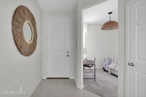 Single Family Residence in Yulee FL 321 TRANQUIL TRAIL Circle 3.jpg