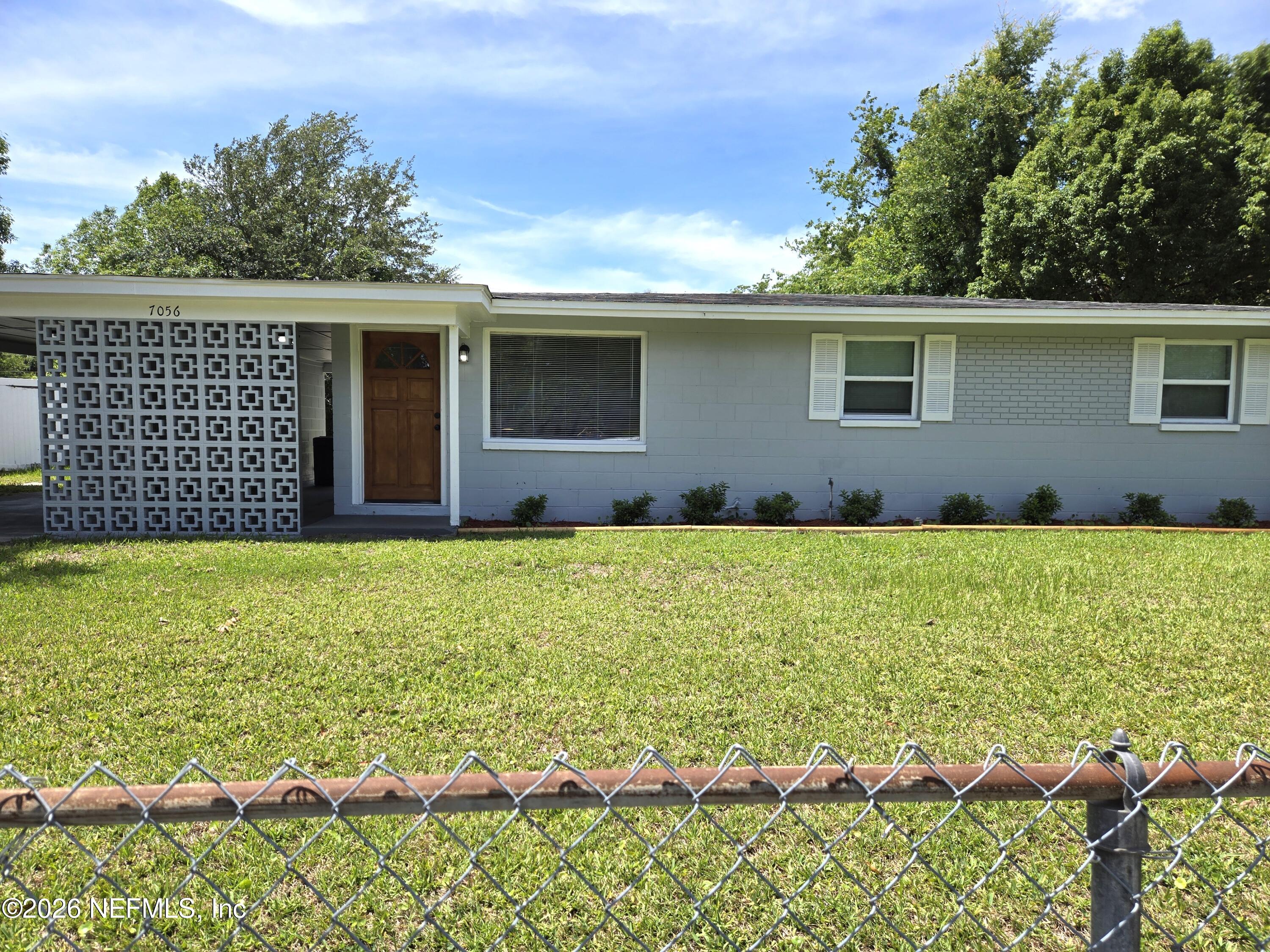 7056 Sonora Dr, Jacksonville, FL 32244