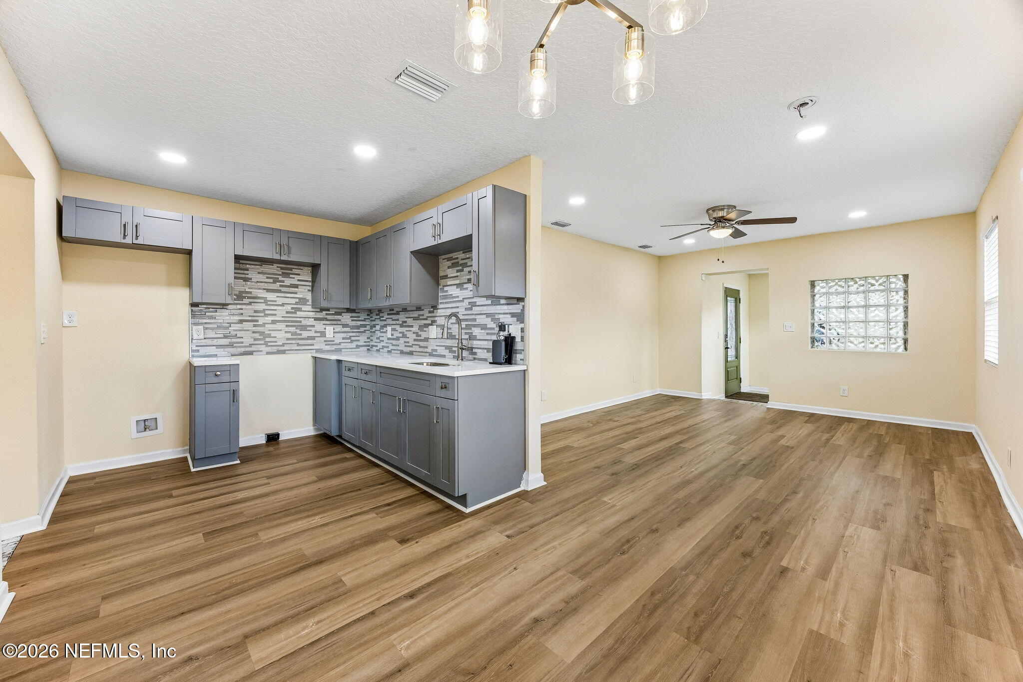1745 Academy St, Jacksonville, FL 32209