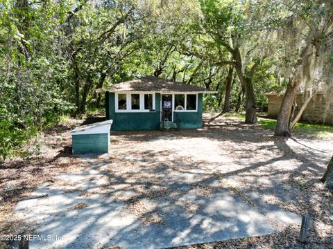 Single Family Residence in Fernandina Beach FL 5424 ERVIN Street.jpg