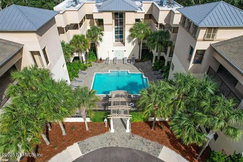 Condominium in Fernandina Beach FL 2523/2524 BOXWOOD Lane.jpg