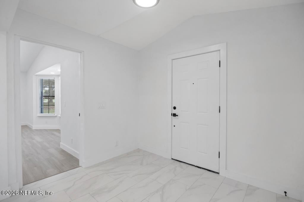 6015 Royal Estates Pl, Jacksonville, FL 32277 photo