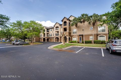 Condominium in Jacksonville FL 10961 BURNT MILL Road #321.jpg