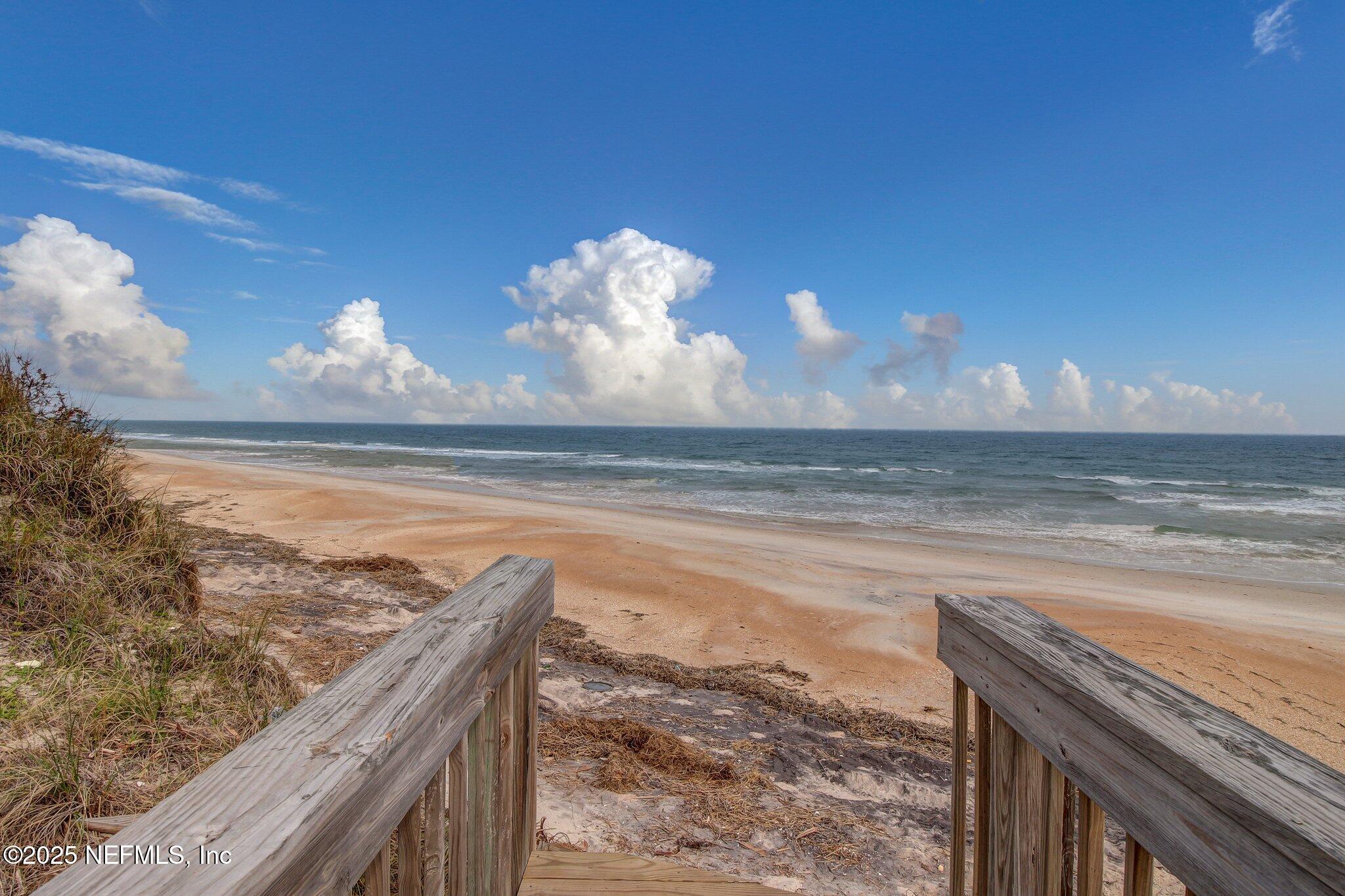 Condominium in Ponte Vedra Beach FL 210 N SERENATA Drive #521 4.jpg