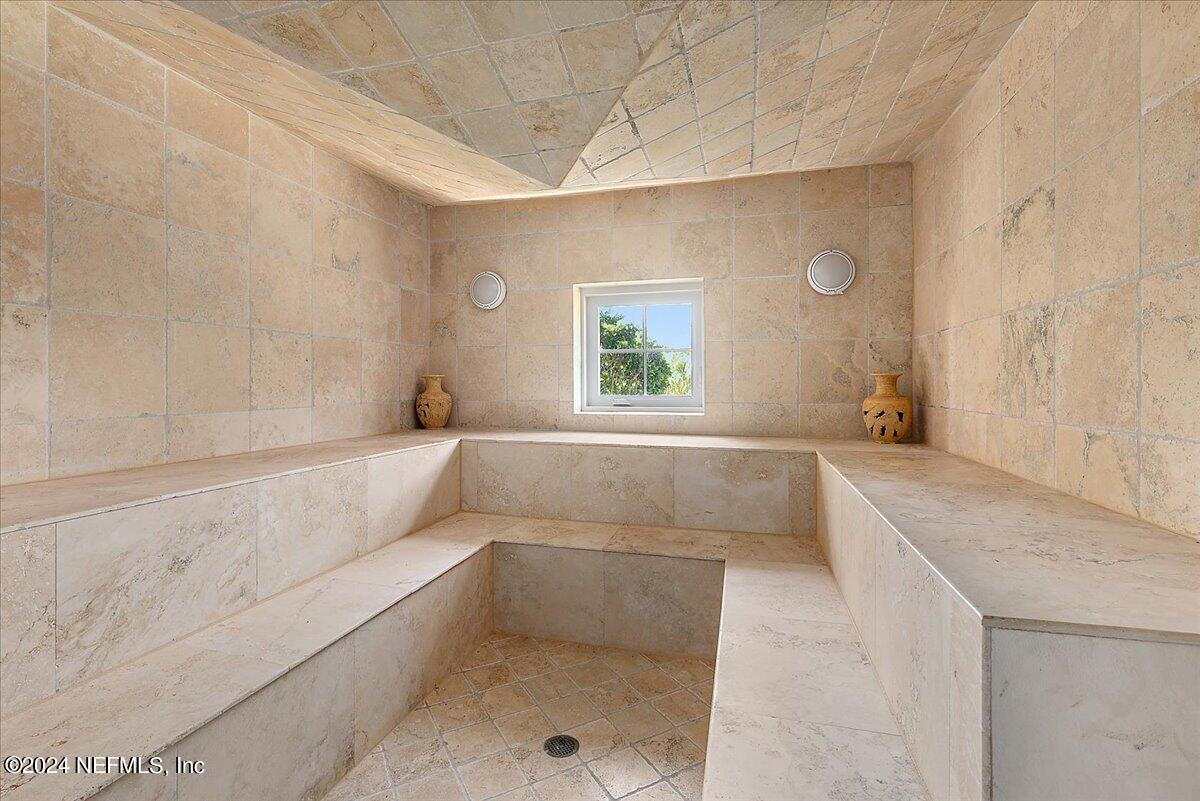 Single Family Residence in Ponte Vedra Beach FL 1201 PONTE VEDRA Boulevard 33.jpg