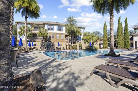 Condominium in Jacksonville FL 12700 BARTRAM PARK Boulevard.jpg