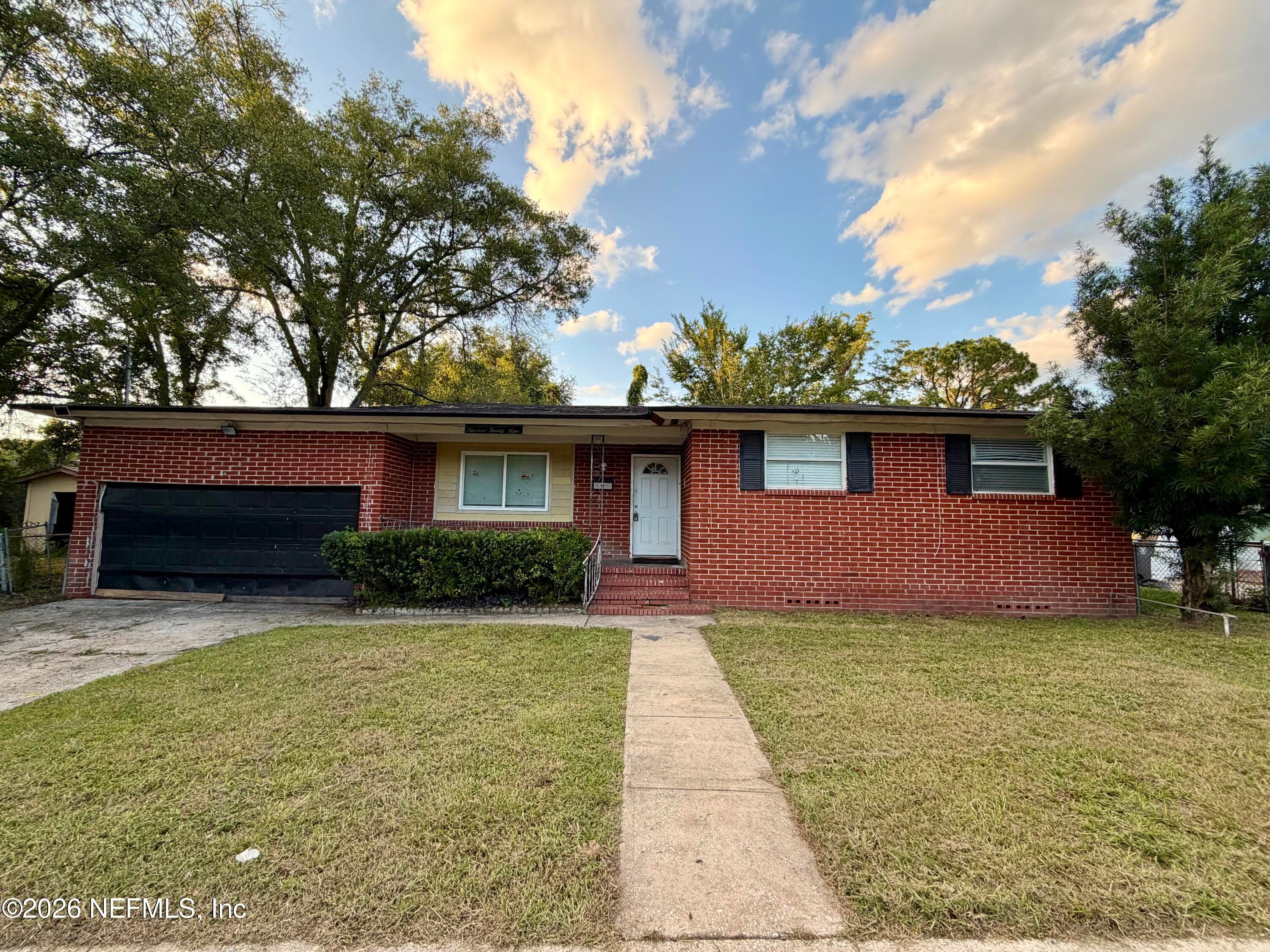 1929 10 St, Jacksonville, FL 32209