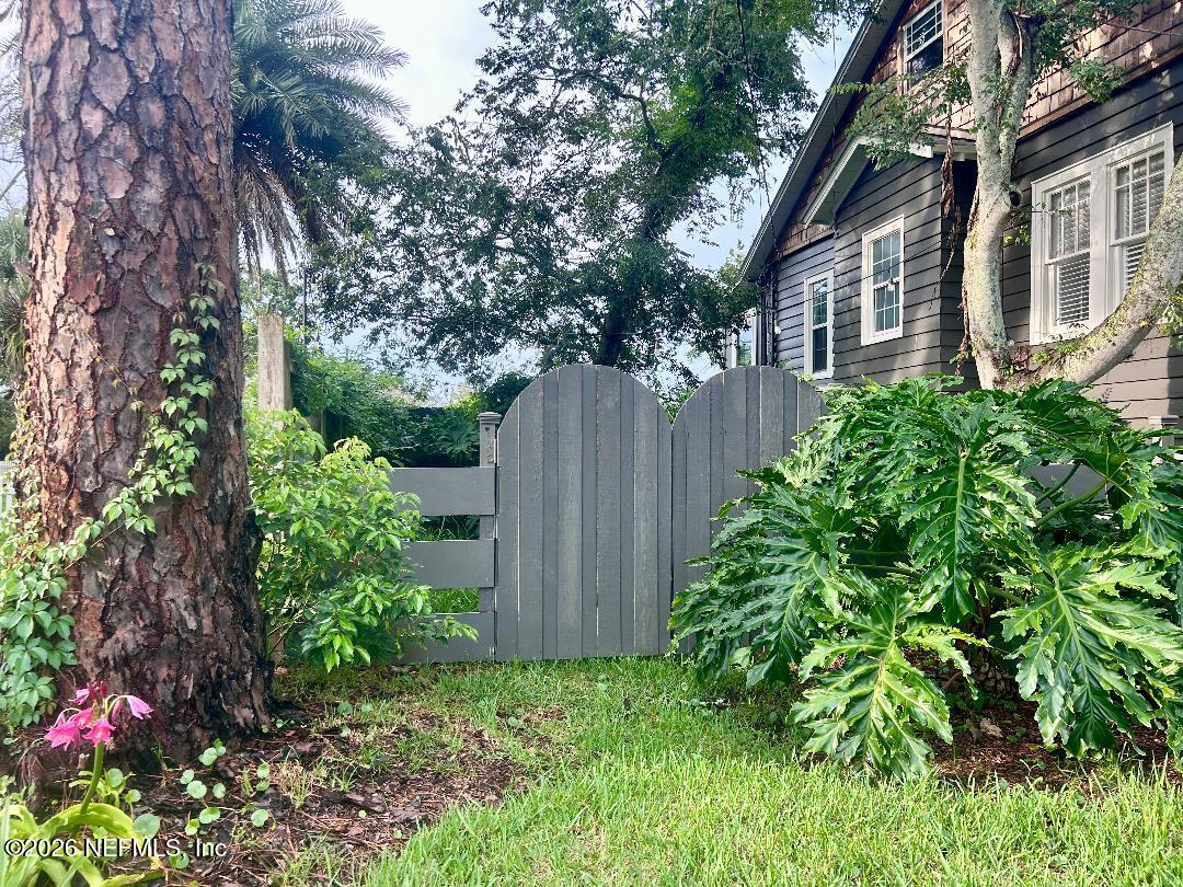 32 E Park Ave, Saint Augustine, FL 32084 photo