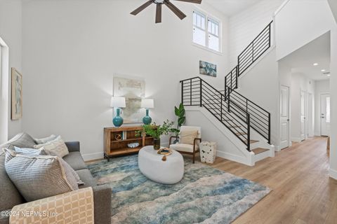 Single Family Residence in Jacksonville Beach FL 240 S 10TH Street.jpg