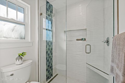 Single Family Residence in Jacksonville Beach FL 240 S 10TH Street 19.jpg