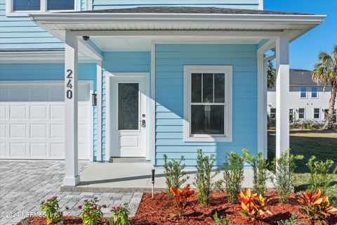 Single Family Residence in Jacksonville Beach FL 240 S 10TH Street 2.jpg