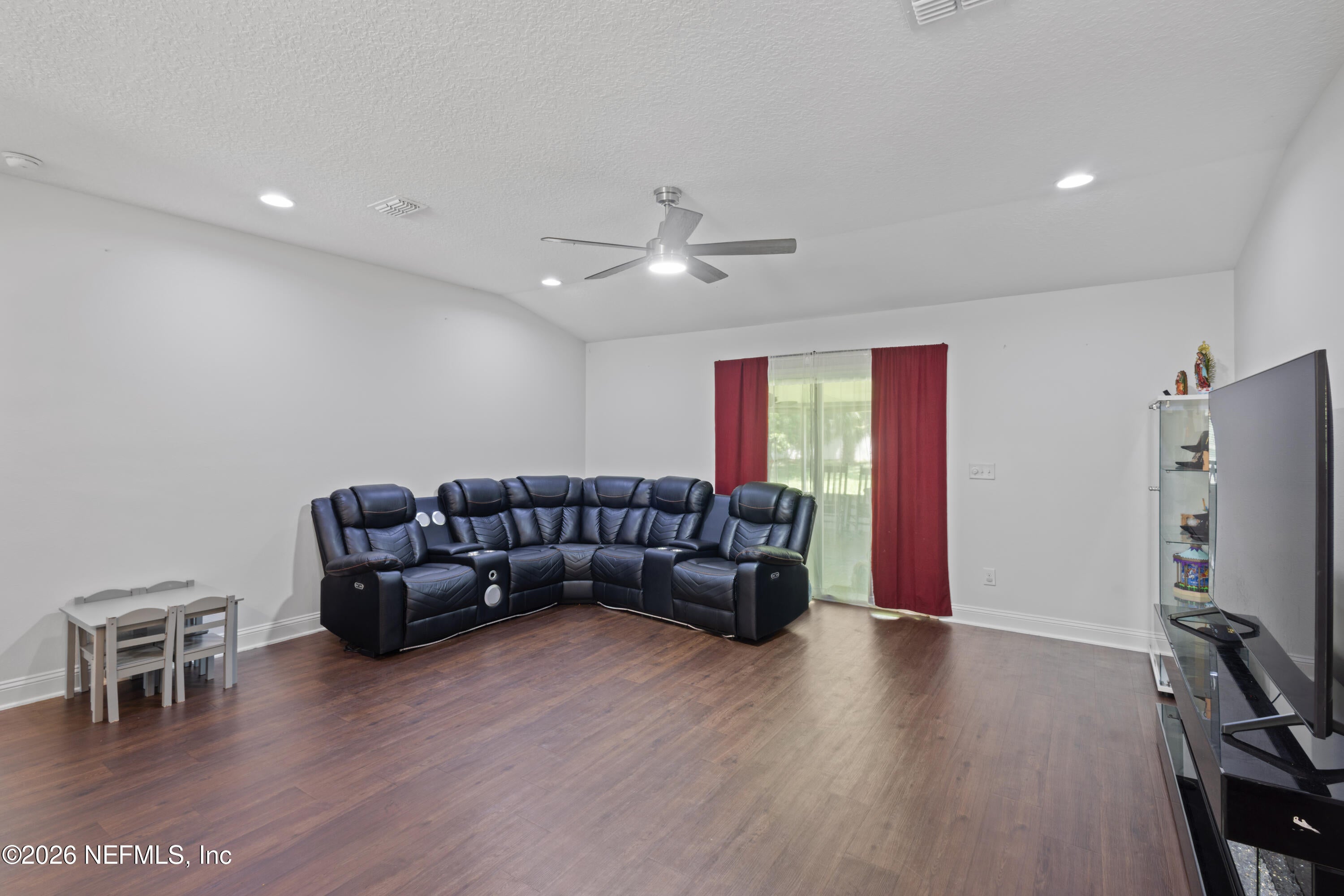 1350 River Hills Cir, Jacksonville, FL 32211 photo