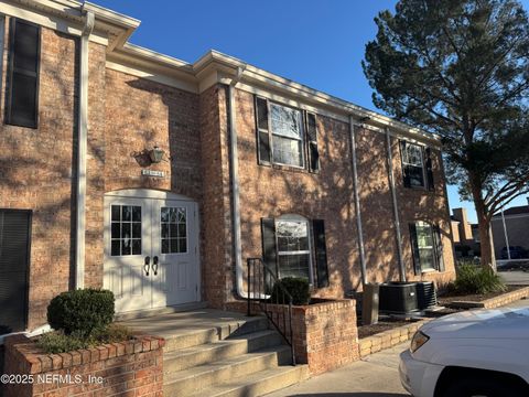 Condominium in Jacksonville FL 5201 ATLANTIC Boulevard.jpg