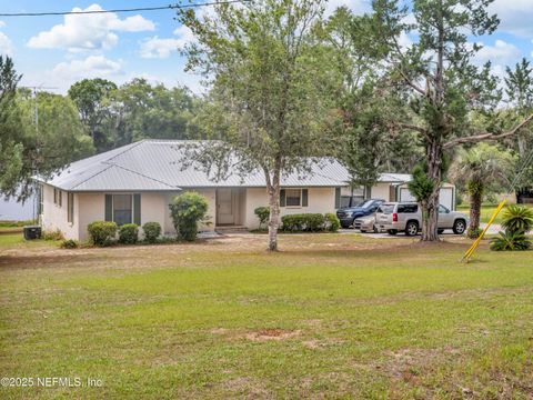 Single Family Residence in Melrose FL 135 ASHLEY LAKE Drive.jpg