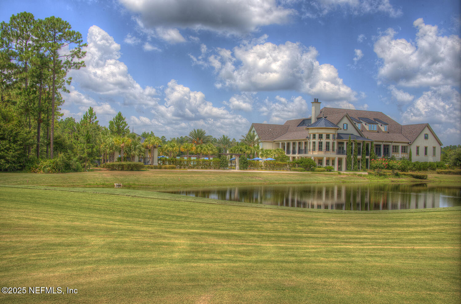 Single Family Residence in Fernandina Beach FL 95261 GOLDEN GLOW Drive 11.jpg